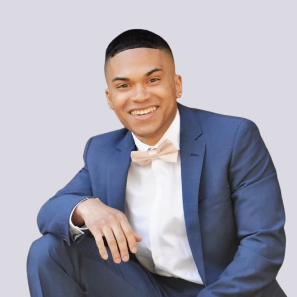 Derrion-Malik Hall - Email Developer